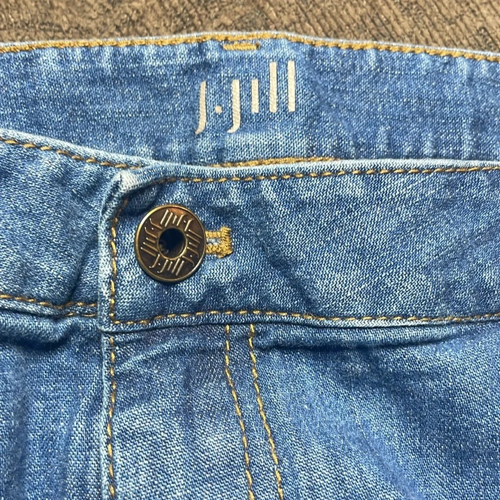 J.Jill Authentic Fit Crop stretch jeans 16 - Picture 2 of 4